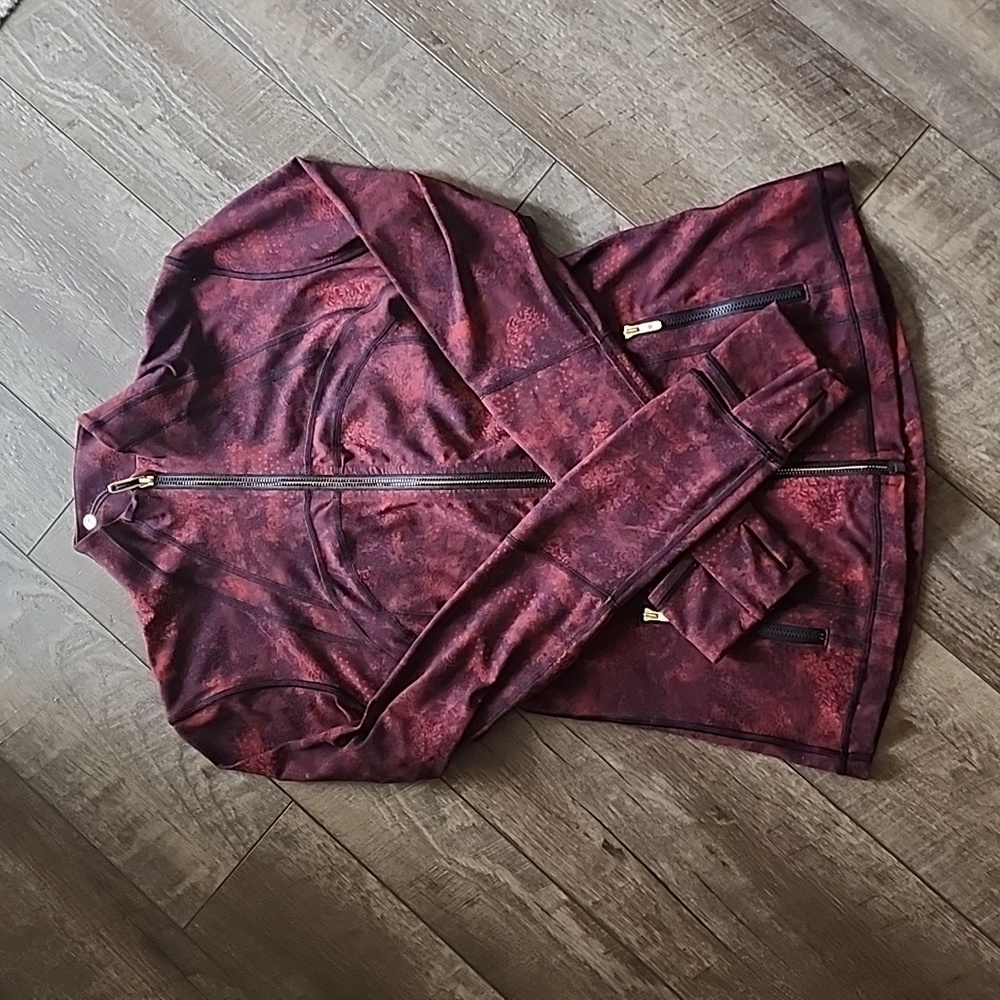 EUC lululemon Define Jacket *Lunar New Year (2021) Intricate Oasis Multi size 8